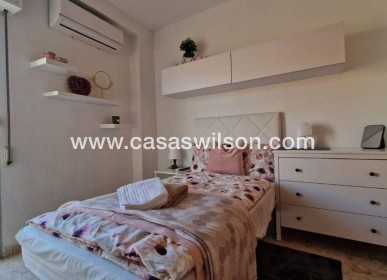Sale - Apartment - Torrevieja - Playa de los Locos