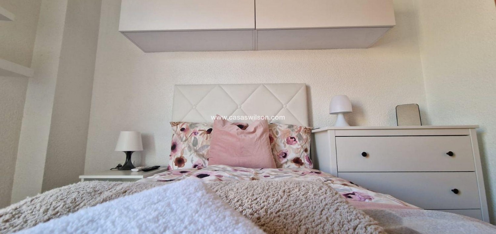 Sale - Apartment - Torrevieja - Playa de los Locos