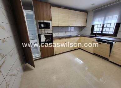 Sale - Townhouse - San Miguel de Salinas - Ciudad De Las Comunicaciones