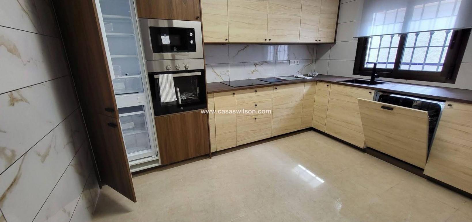 Sale - Townhouse - San Miguel de Salinas - Ciudad De Las Comunicaciones