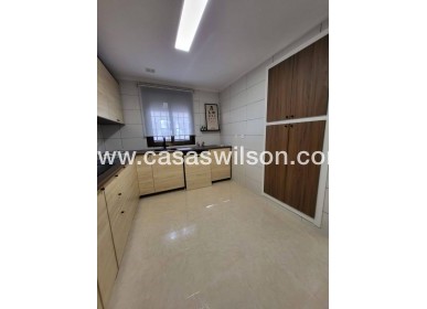 Sale - Townhouse - San Miguel de Salinas - Ciudad De Las Comunicaciones