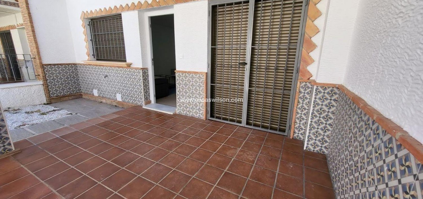 Sale - Townhouse - San Miguel de Salinas - Ciudad De Las Comunicaciones