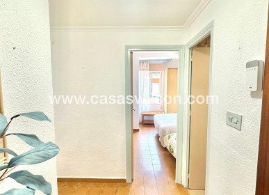 Sale - Appartement - Torrevieja - Centro