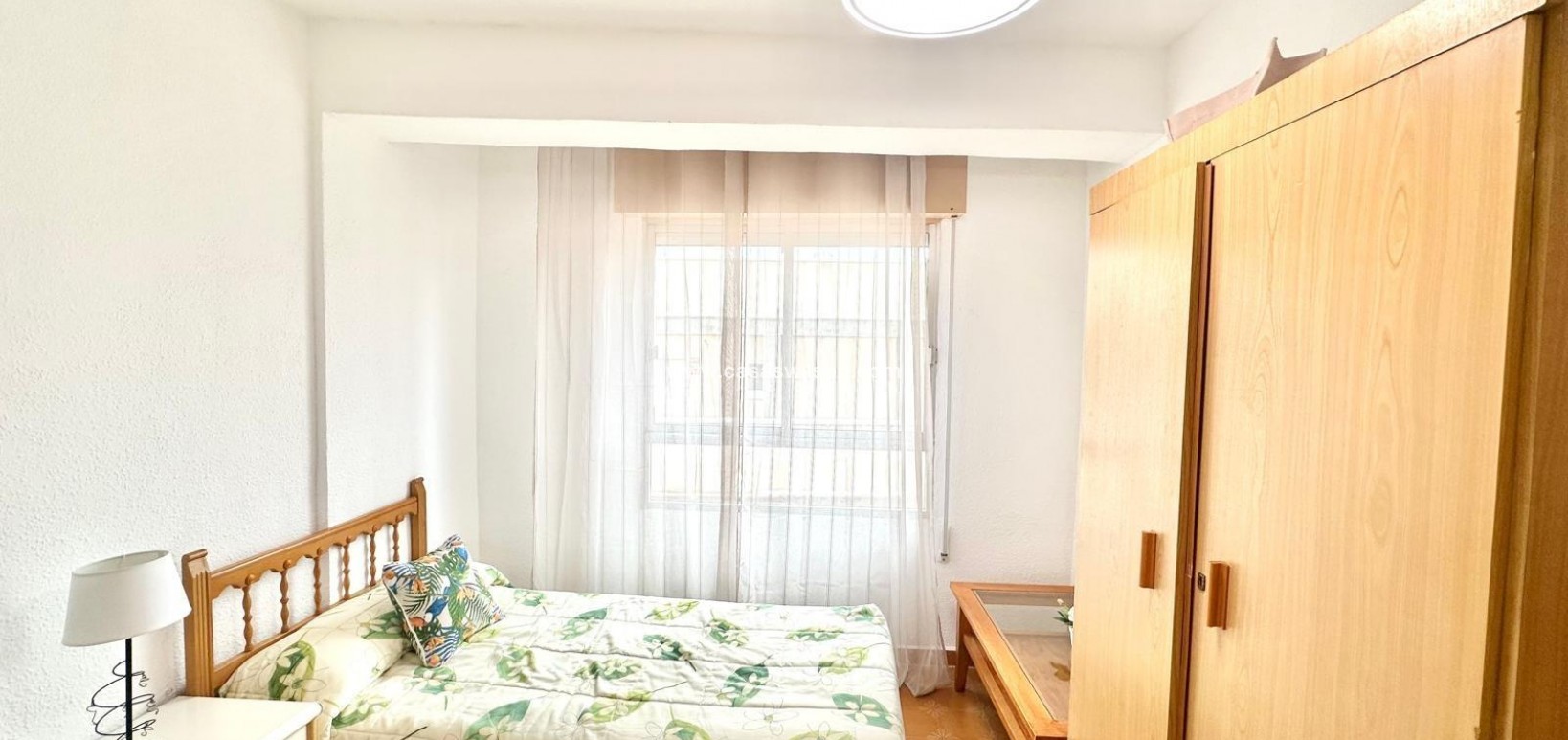 Sale - Appartement - Torrevieja - Centro