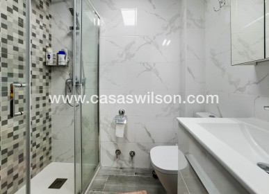 Sale - Apartment - Torrevieja - Costa Blanca