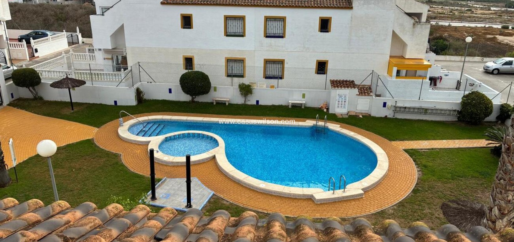 Sale - Appartement - Vistabella Golf Entre Naranjos - Costa Blanca