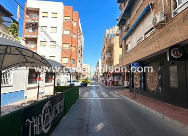 Sale - Appartement - Torrevieja - Paseo maritimo