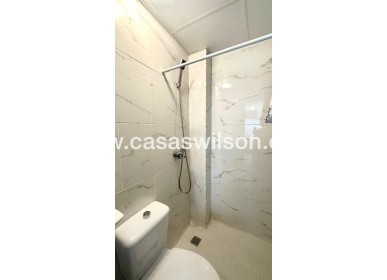 Sale - Appartement - Torrevieja - Paseo maritimo