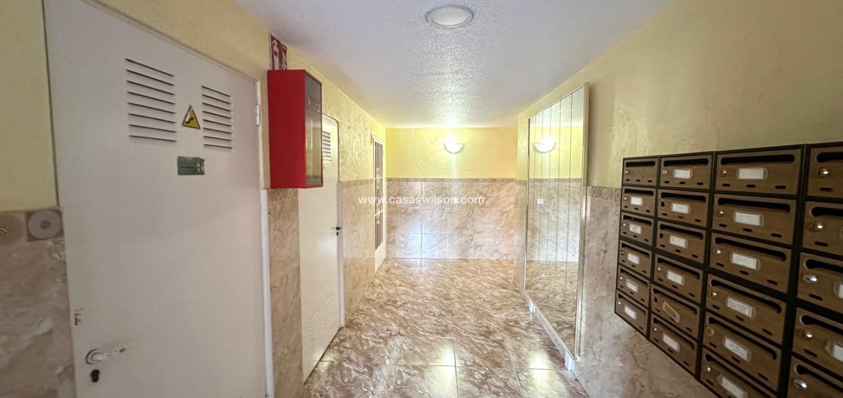 Sale - Apartment - Torrevieja - Acequion