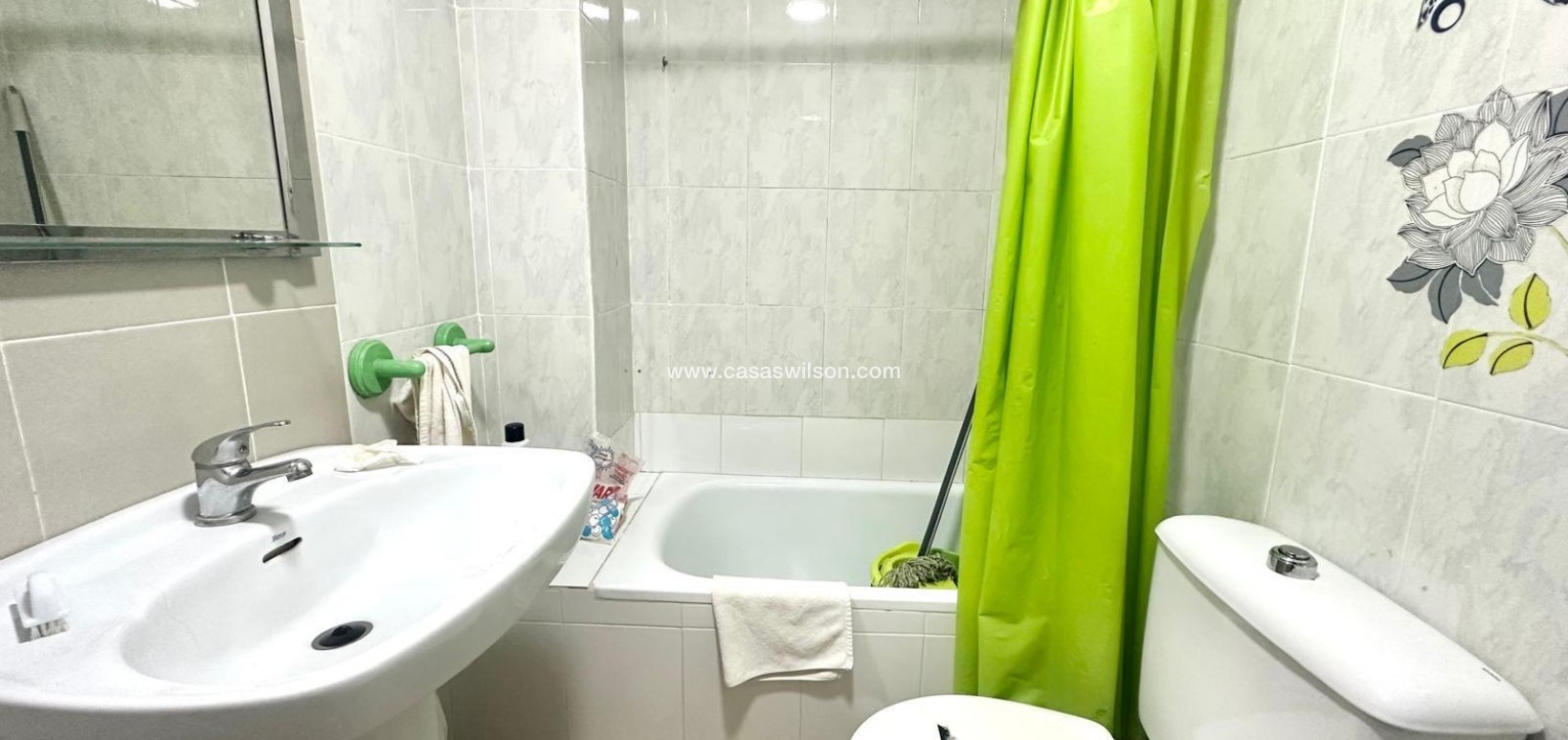 Sale - Apartment - Torrevieja - Acequion