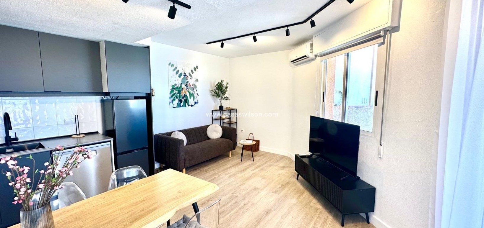 Venta - Apartamento - Torrevieja - Centro