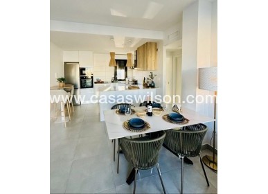 Sale - Appartement - Las Filipinas - Inland