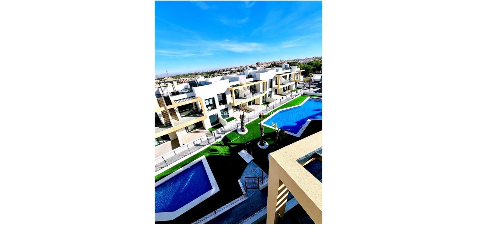 Sale - Appartement - Las Filipinas - Inland