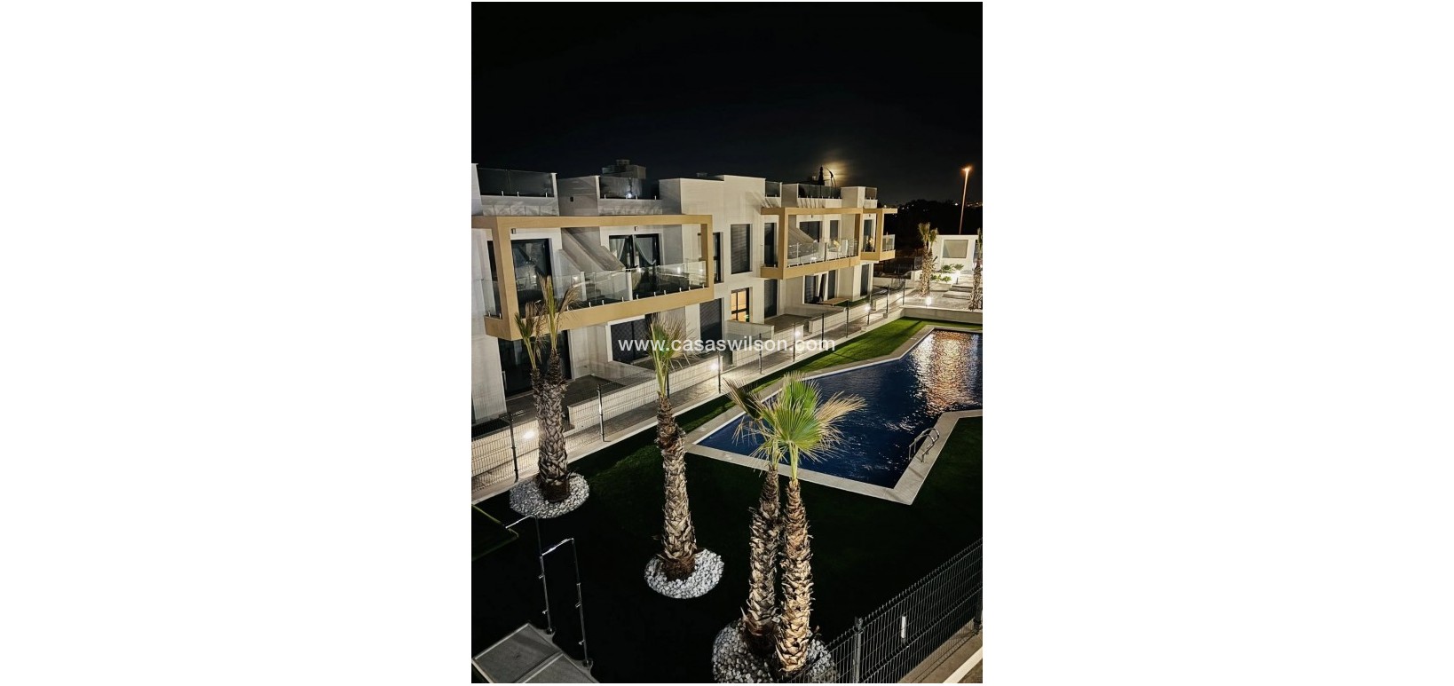 Sale - Appartement - Las Filipinas - Inland