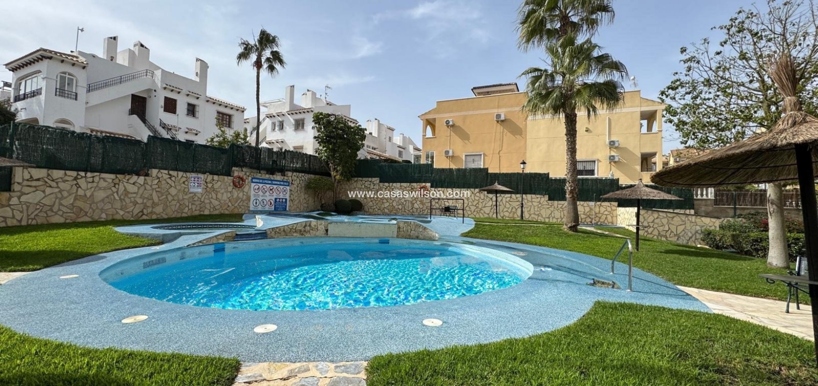 Sale - Apartment - Villamartin - Costa Blanca