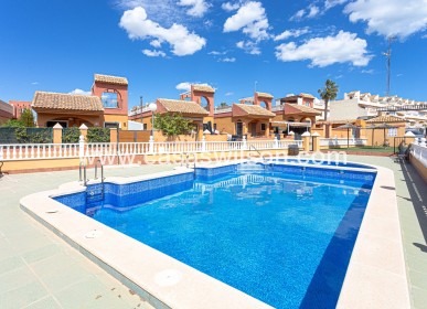 Sale - Villa - Torrevieja - Costa Blanca