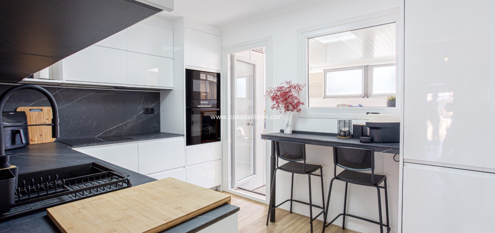 Sale - Villa - Torrevieja - Costa Blanca