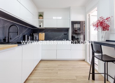 Sale - Villa - Torrevieja - Costa Blanca