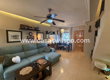 Sale - Townhouse - Torrevieja - El Limonar