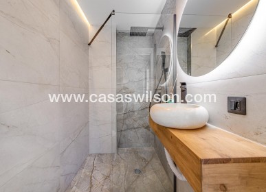 Sale - Apartment - Torrevieja - Playa del Cura