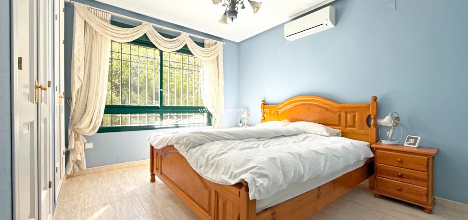 Sale - Apartment - Orihuela Costa - Costa Blanca