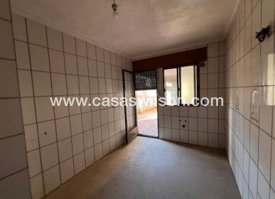 Sale - Townhouse - Catral - Comunidad Valenciana
