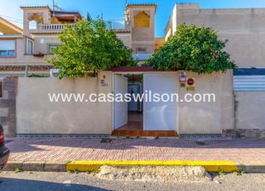 Sale - Townhouse - Torrevieja - Costa Blanca
