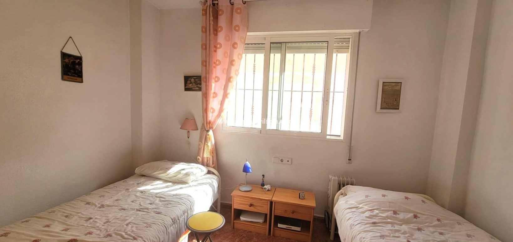 Sale - Townhouse - Orihuela Costa - Playa Flamenca