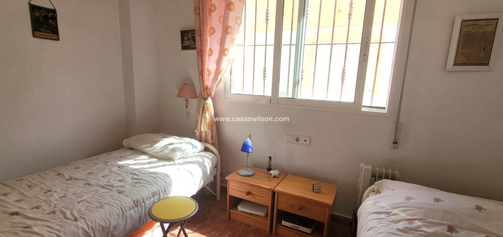 Sale - Townhouse - Orihuela Costa - Playa Flamenca