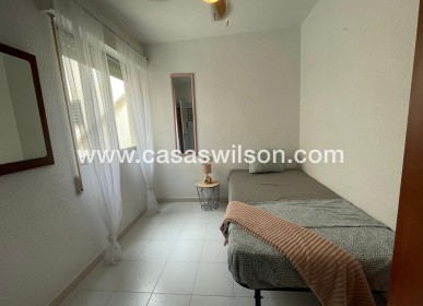 Sale - Apartment - Torrevieja - Centro