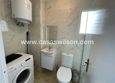 Sale - Apartment - Torrevieja - Centro