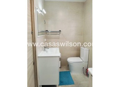 Sale - Apartment - Alicante - Altozano