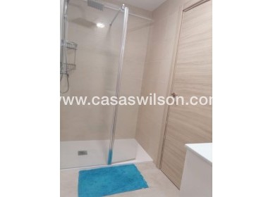 Sale - Apartment - Alicante - Altozano