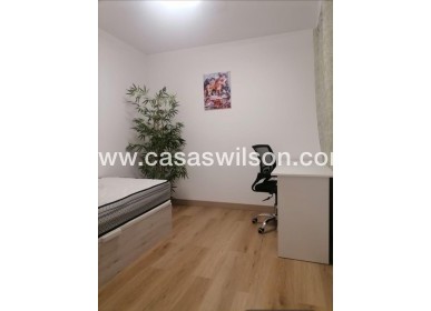 Sale - Apartment - Alicante - Altozano