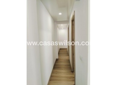 Sale - Apartment - Alicante - Altozano