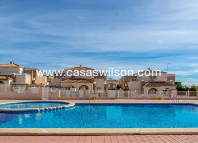 Sale - Townhouse - Torrevieja - Costa Blanca