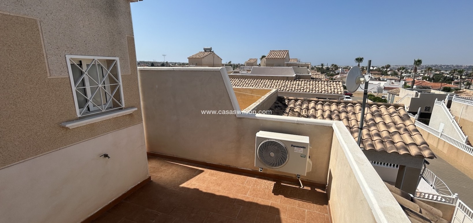 Sale - Townhouse - Torrevieja - Costa Blanca
