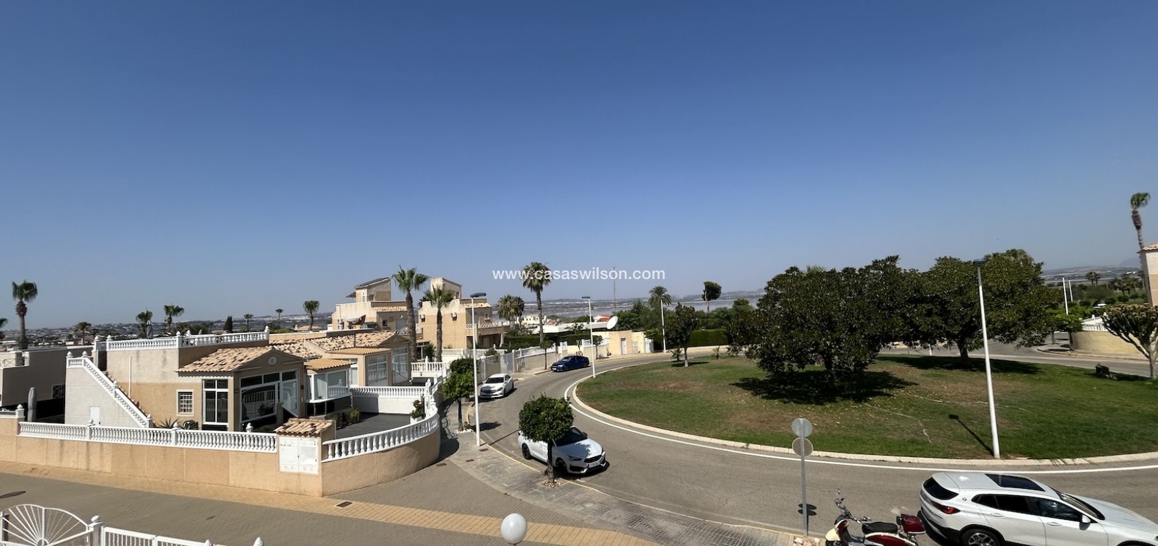Sale - Townhouse - Torrevieja - Costa Blanca
