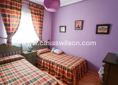 Sale - Bungalow - Torrevieja - Parque Acuático - Sector 25