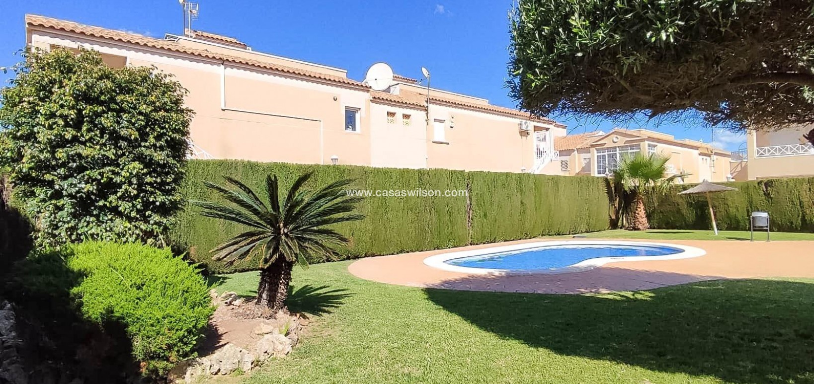 Sale - Bungalow - Torrevieja - Parque Acuático - Sector 25