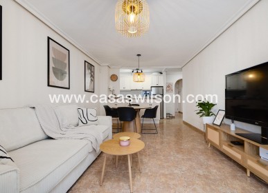 Sale - Apartment - Torrevieja - Centro