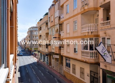 Sale - Apartment - Torrevieja - Centro