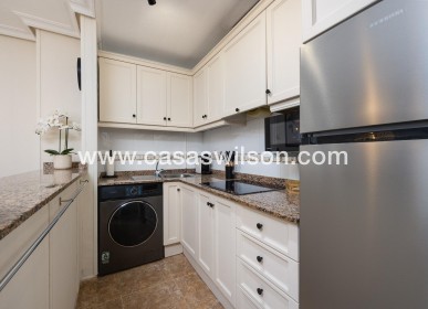 Sale - Apartment - Torrevieja - Centro