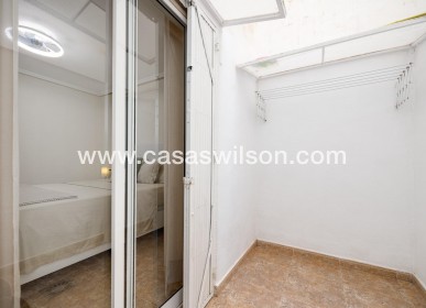 Sale - Apartment - Torrevieja - Centro