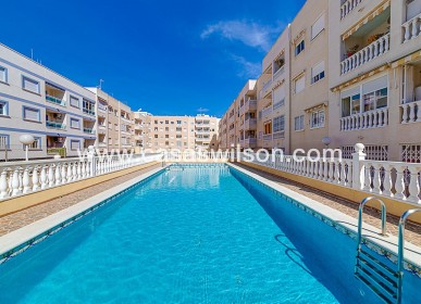 Sale - Apartment - Torrevieja - Centro