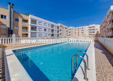 Sale - Apartment - Torrevieja - Centro