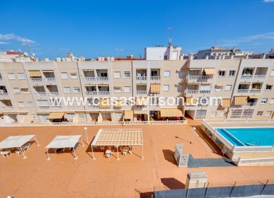 Sale - Apartment - Torrevieja - Centro