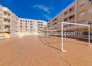 Sale - Apartment - Torrevieja - Centro