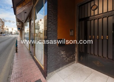 Sale - Apartment - Torrevieja - Centro