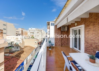 Sale - Appartement - Torrevieja - Paseo maritimo